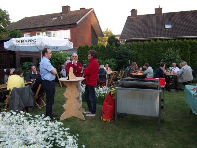 Es wird nicht mehr gegrillt, jetzt beginnt der gemütliche Teil des Abends